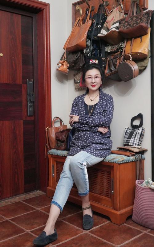 亚洲一级黄片少妇的相关介绍