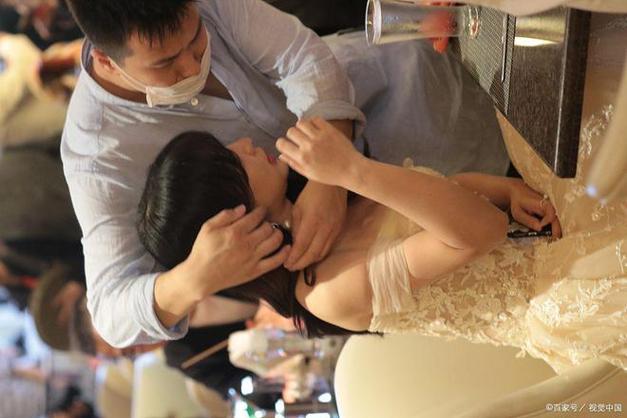 女性外阴分泌物黄色的相关介绍
