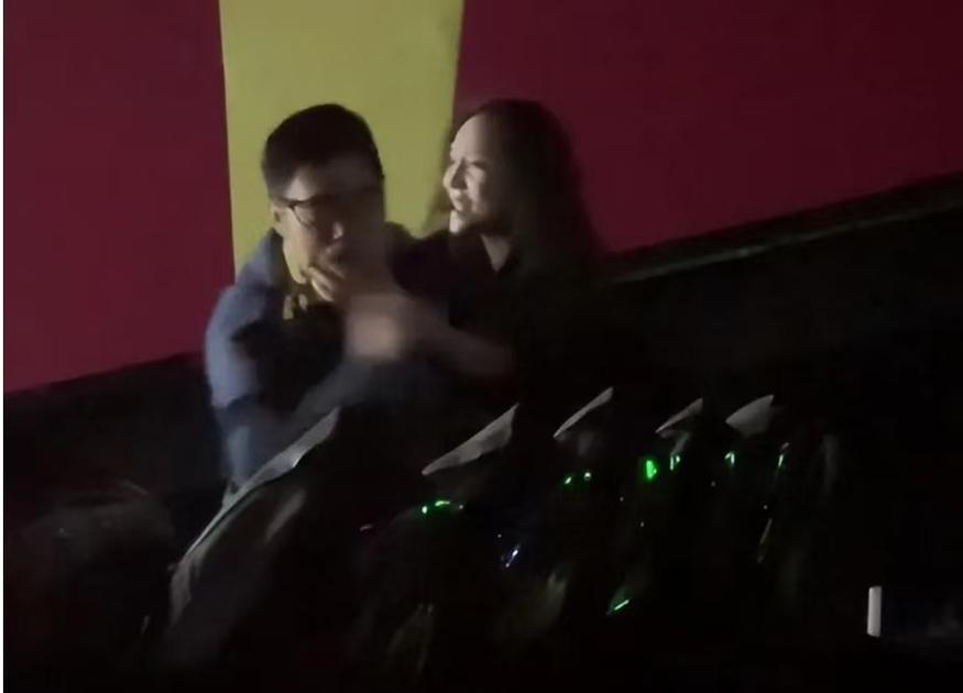 成年女子毛片的相关介绍