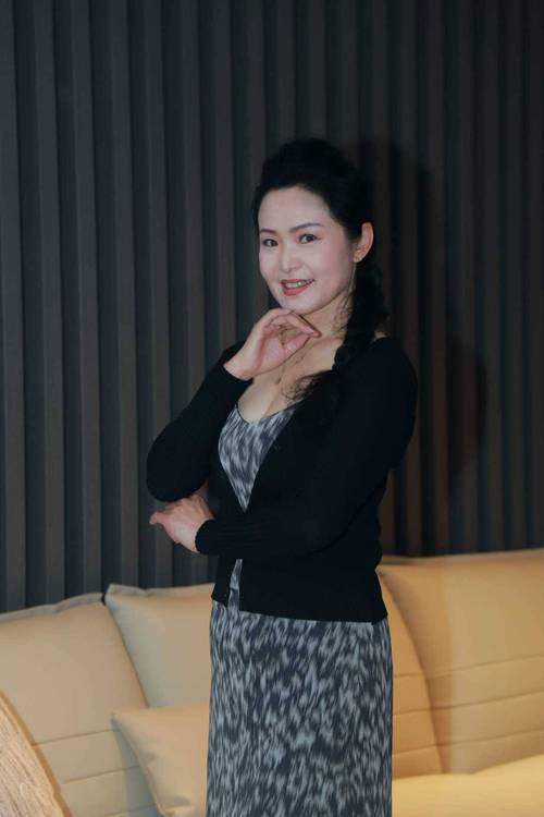未来影院2k2k的相关介绍