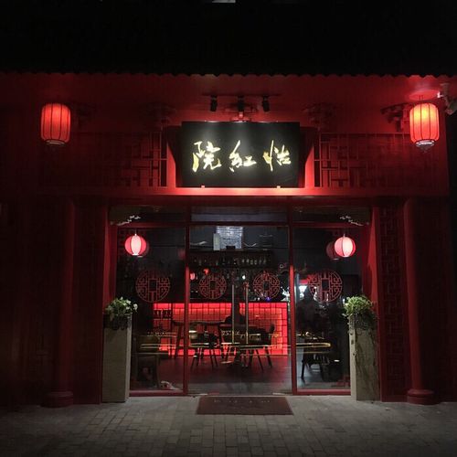 一边操一边摸一边爽的相关介绍