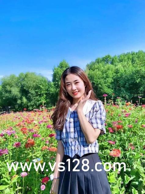 三级人妻少妇久久的相关介绍