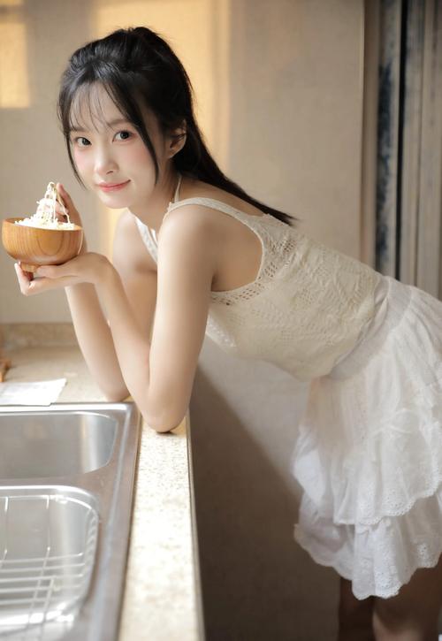 性感美女被男生狂插的动图的相关介绍