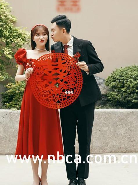 操我的美女老师的相关介绍