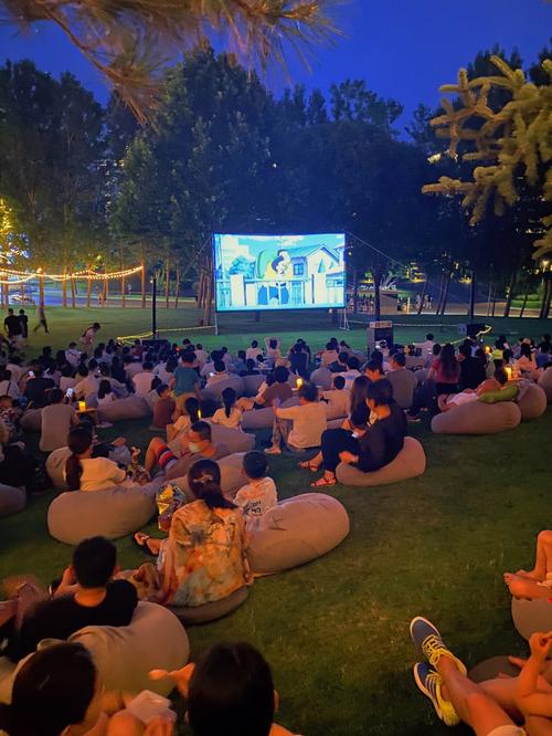恋夜影院全部视频列表uc的相关介绍