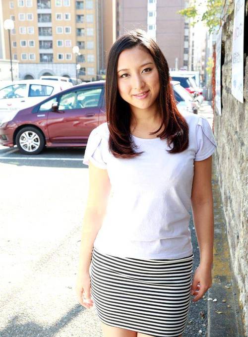 我操了我的美女老师的相关介绍