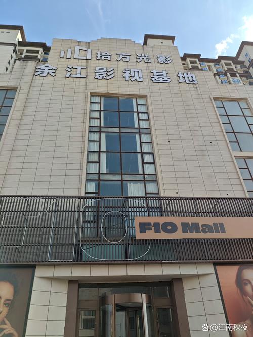 美女一级片av的相关介绍