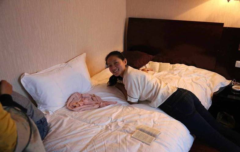 人妻熟女一级片在线观看的相关介绍