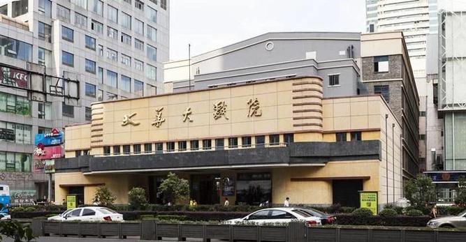 北京电影院的相关介绍