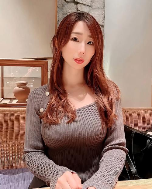 婷婷色国产精品的相关介绍