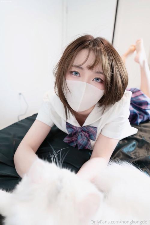 日韩黑丝美女av在线的相关介绍